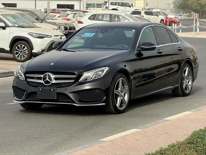 Used Mercedes-Benz C-Class 200 IV (W205), 2.0 l, 2016 in Dubai by Best Car, Black color. Japanese Specs | AUTO.AE