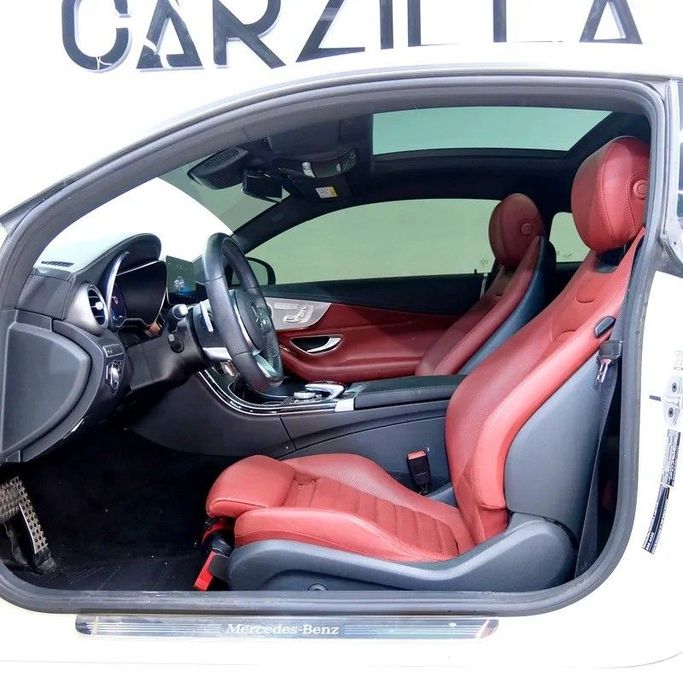 Used Mercedes-Benz C-Class 300 IV (W205) Facelift, 2.0 l, 2019 in Dubai by Carzilla Motors, White color. GCC Specs | AUTO.AE