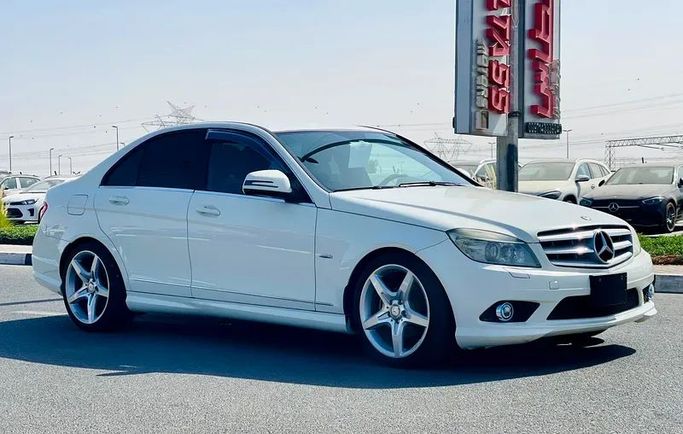 Used Mercedes-Benz C-Class 250 III (W204), 2.5 l, 2008 in Dubai by Al Abbas Motors, White color. Japanese Specs | AUTO.AE