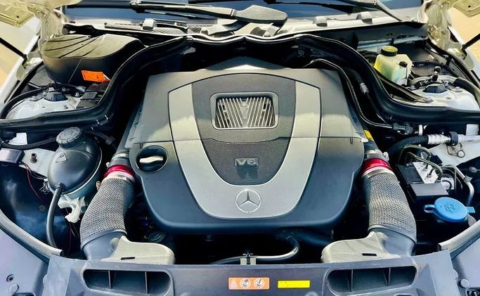 Used Mercedes-Benz C-Class 250 III (W204), 2.5 l, 2008 in Dubai by Al Abbas Motors, White color. Japanese Specs | AUTO.AE