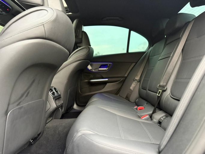 Подержанный Mercedes-Benz C-Class 300 V (W206), 2.0 л, 2024 в Дубае от Prestige Motos (SHJ) Серый цвет. Американская | AUTO.AE