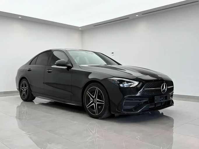 مستعملة Mercedes-Benz C-Class 200 V (W206), 1.5 l, 2023 في في دبي من SMP Motors، اللون أسود. المواصفات الأوروبية | AUTO.AE | إعلان #254379