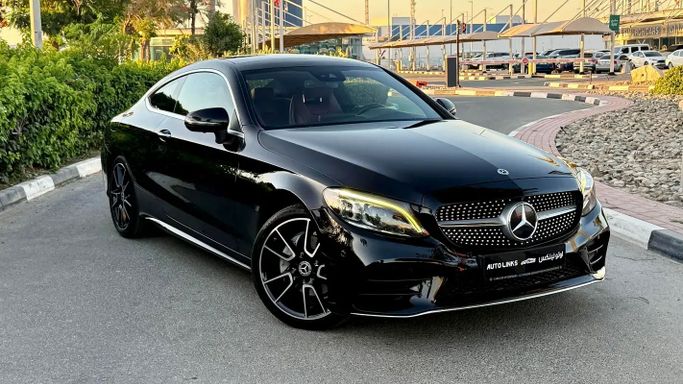 مستعملة Mercedes-Benz C-Class 200 عملية فيس ليفت IV (W205), 2.0 l, 2019 في في دبي من Auto Links LLC، اللون أسود. مواصفات الخليج | AUTO.AE | إعلان #260857