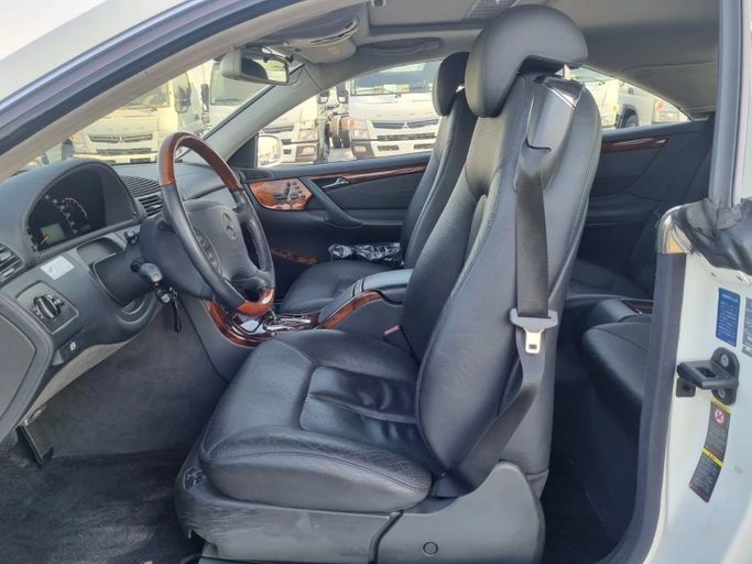 Подержанный Mercedes-Benz CL-Class 500 II (C215) Рестайлинг, 5.0 л, 2004 в Дубае от Saeed Auto Белый цвет. Японская | AUTO.AE