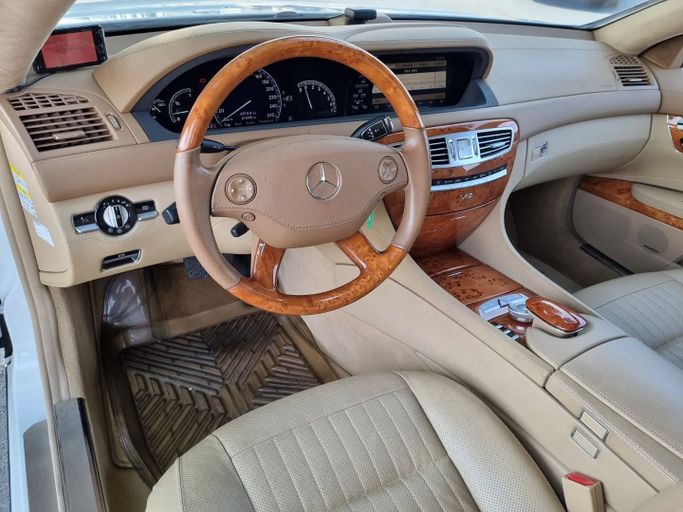 Used Mercedes-Benz CL-Class 600 III (C216), 5.5 l, 2007 in Dubai by Saeed Auto, White color. Japanese Specs | AUTO.AE