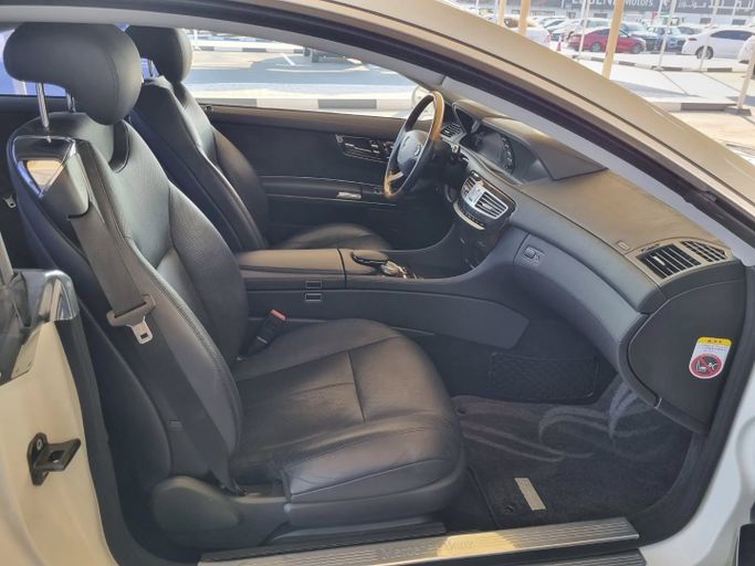 Подержанный Mercedes-Benz CL-Class 550 III (C216), 5.5 л, 2008 в Дубае от Saeed Auto Белый цвет. Японская | AUTO.AE
