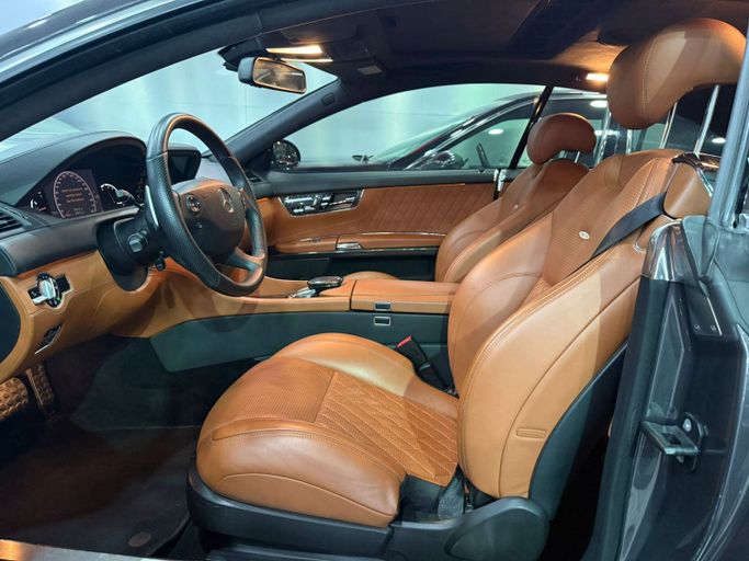 Used Mercedes-Benz CL-Class 600 III (C216), 5.5 l, 2009 in Dubai by STAR COLLECTION LLC, Grey color. GCC Specs | AUTO.AE