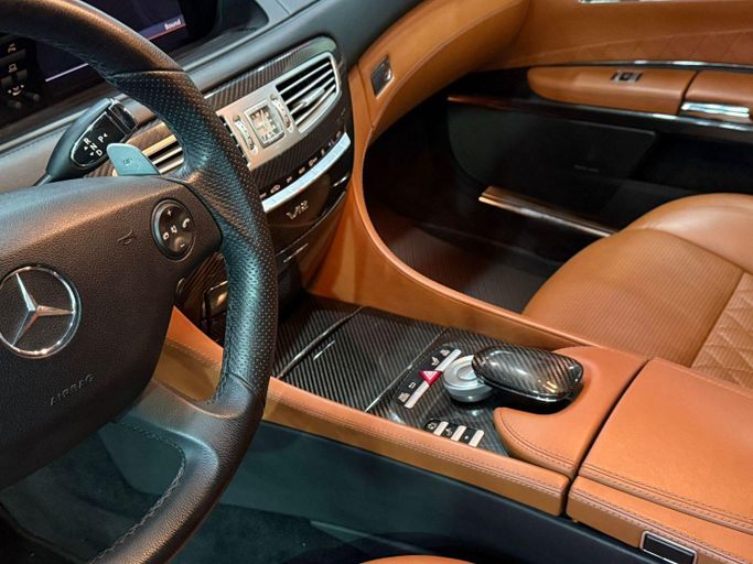 Used Mercedes-Benz CL-Class 600 III (C216), 5.5 l, 2009 in Dubai by STAR COLLECTION LLC, Grey color. GCC Specs | AUTO.AE