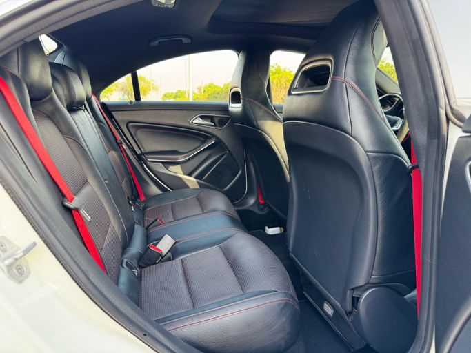 Used Mercedes-Benz CLA AMG 45 AMG I (C117, X117), 2.0 l, 2015 in Dubai, White color. Korean Specs | AUTO.AE