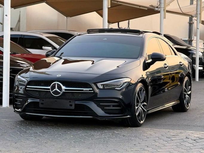 Подержанный Mercedes-Benz CLA AMG 35 AMG II (C118, X118), 2.0 л, 2020 в Дубае от Al Qemah Used Cars Черный цвет. GCC | AUTO.AE