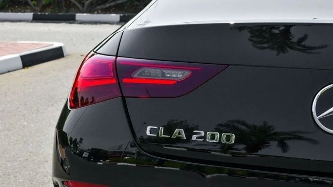 Новый Mercedes-Benz CLA 200 II (C118, X118) Рестайлинг, 1.3 л, 2024 в Дубае от Laith Alobaidi Motors Черный цвет. Европейская | AUTO.AE