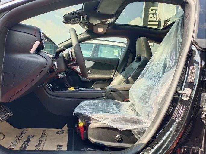 Новый Mercedes-Benz CLA 200 II (C118, X118) Рестайлинг, 1.3 л, 2025 в Дубае от Auto Gallery DXB Черный цвет. GCC | AUTO.AE