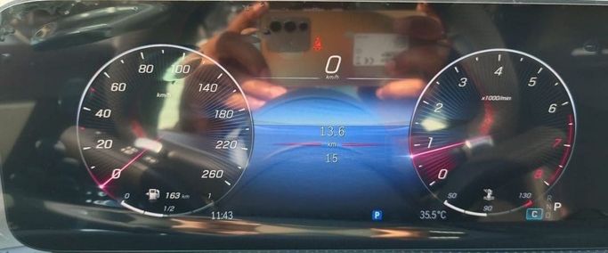 Новый Mercedes-Benz CLA 200 II (C118, X118) Рестайлинг, 1.3 л, 2025 в Дубае от Auto Gallery DXB Черный цвет. GCC | AUTO.AE