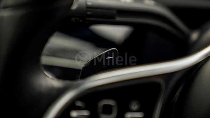 Подержанный Mercedes-Benz CLA 250 II (C118, X118) Рестайлинг, 2.0 л, 2023 в Дубае от Milele Белый цвет. Other | AUTO.AE