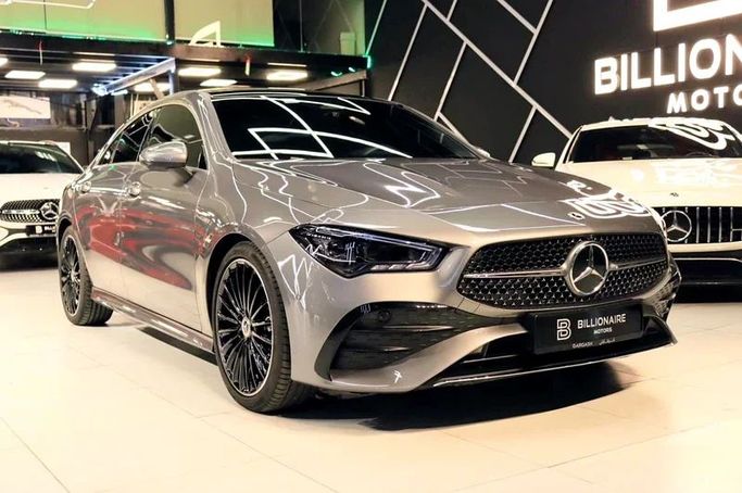 Новый Mercedes-Benz CLA 250 II (C118, X118) Рестайлинг, 2.0 л, 2025 в Дубае от Billionaire Motors Серый цвет. GCC | AUTO.AE