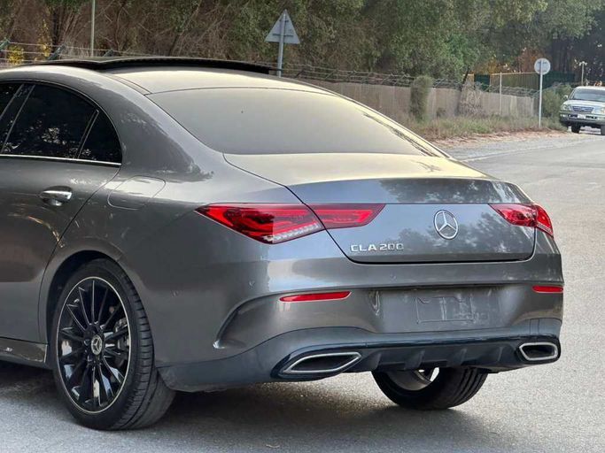 Подержанный Mercedes-Benz CLA 250 II (C118, X118), 2.0 л, 2022 в Дубае от Prestige motors Серый цвет. Американская | AUTO.AE