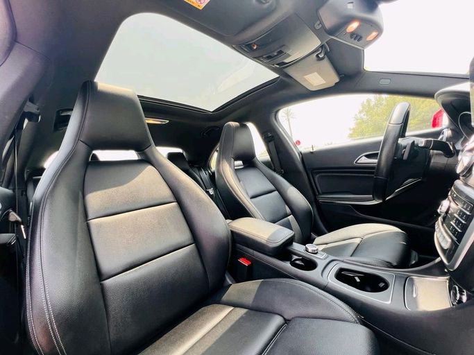 Used Mercedes-Benz CLA 250 I (C117, X117) Facelift, 2.0 l, 2017 in Dubai by Al Nayrab Used Cars, Red color. American Specs | AUTO.AE