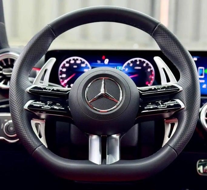 Used Mercedes-Benz CLA 250 II (C118, X118) Facelift, 2.0 l, 2025 in Dubai by Zeus Motors, White color. GCC Specs | AUTO.AE