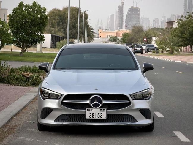 Подержанный Mercedes-Benz CLA 220 II (C118, X118), 2.0 л, 2021 в Дубае от AL REEM AUTO Серебристый цвет. Американская | AUTO.AE | Объявление #269034