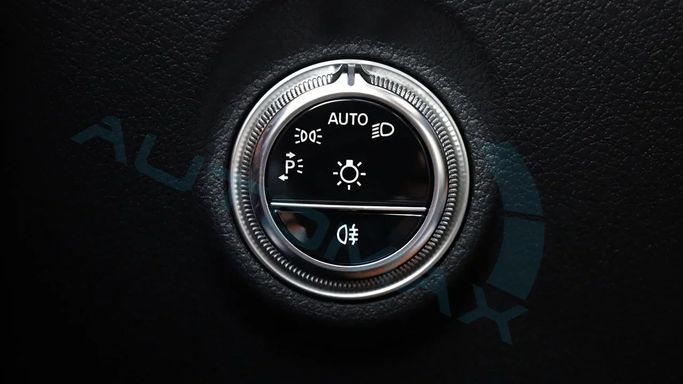 Новый Mercedes-Benz CLE 200, 2.0 л, 2025 в Дубае от Auto Max Group Черный цвет.  | AUTO.AE