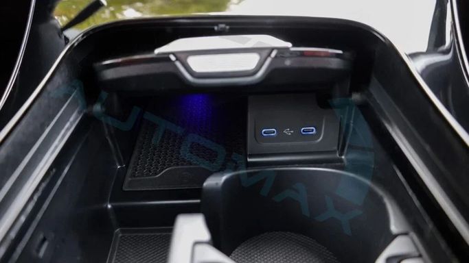 New Mercedes-Benz CLE 200, 2.0 l, 2025 in Dubai by Auto Max Group, Black color. GCC Specs | AUTO.AE