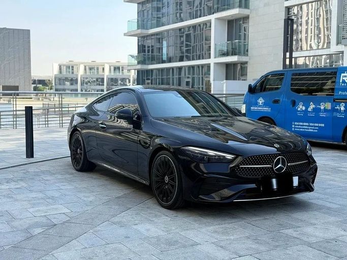 Used Mercedes-Benz CLE 200, 2.0 l, 2025 in Dubai by Auto Bank Motors, Black color. GCC Specs | AUTO.AE