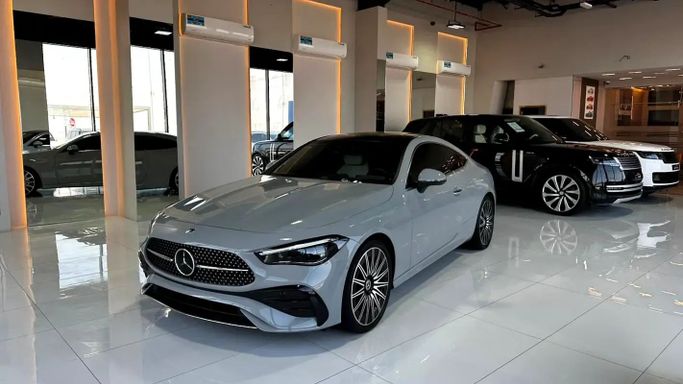 مستعملة Mercedes-Benz CLE 450, 3.0 l, 2025 في في دبي من Sultan Al Kutbi Motors، اللون لون آخر. مواصفات الخليج | AUTO.AE