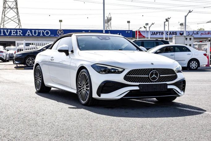 مستعملة Mercedes-Benz CLE 200, 2.0 l, 2024 في في دبي من RIVER AUTO FZCO، اللون أبيض. المواصفات الكورية | AUTO.AE