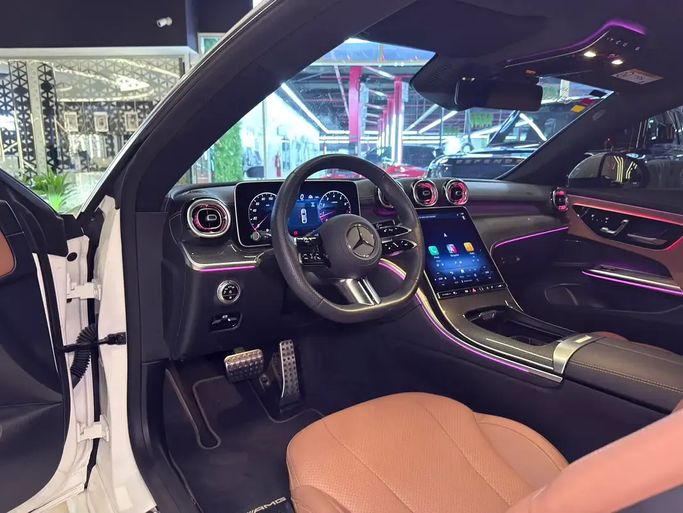Used Mercedes-Benz CLE 200, 2.0 l, 2024 in UAE, Dubai by GE Motors, White color. Korean Specs | AUTO.AE | Listing #295535 — photo 12 of 18