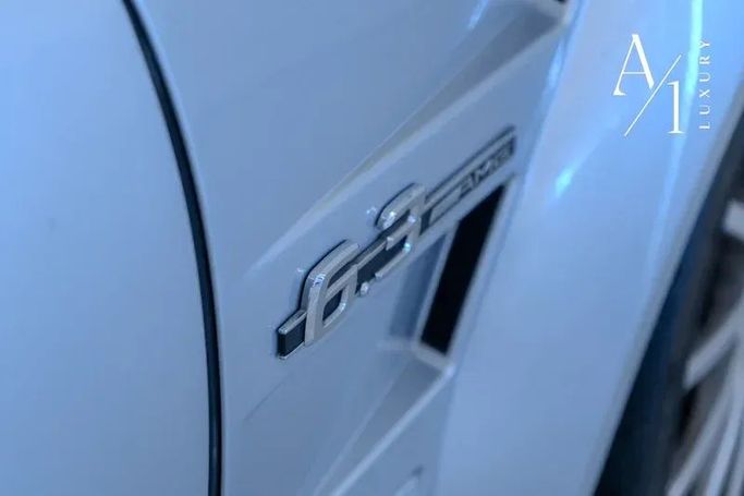 Подержанный Mercedes-Benz CLK-Class AMG 63 AMG II (W209) Рестайлинг, 6.2 л, 2008 в Дубае от A1 Luxury Motors Серебристый цвет. GCC | AUTO.AE