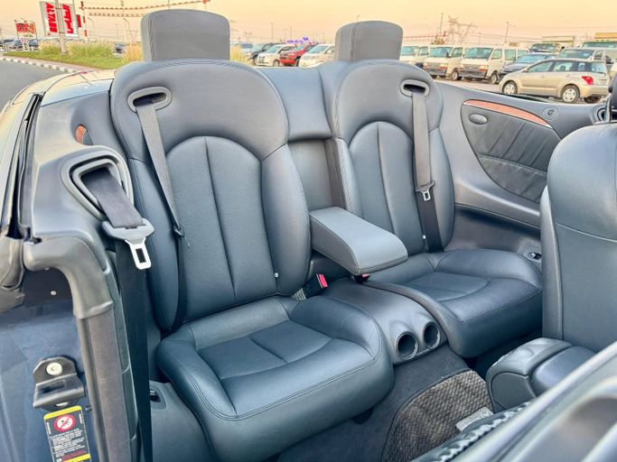 Used Mercedes-Benz CLK-Class 320 II (W209), 3.2 l, 2005 in Dubai by Saeed Auto, Navy Blue color. Japanese Specs | AUTO.AE