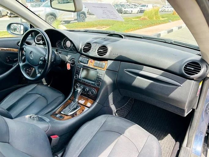 Подержанный Mercedes-Benz CLK-Class 350 II (W209) Рестайлинг, 3.5 л, 2007 в Дубае от Mirza Automobile FZE Серый цвет. Японская | AUTO.AE