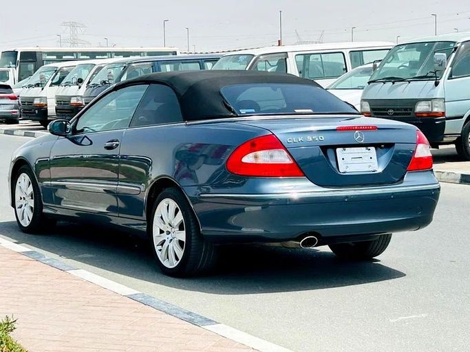 Подержанный Mercedes-Benz CLK-Class 350 II (W209) Рестайлинг, 3.5 л, 2007 в Дубае от Mirza Automobile FZE Серый цвет. Японская | AUTO.AE