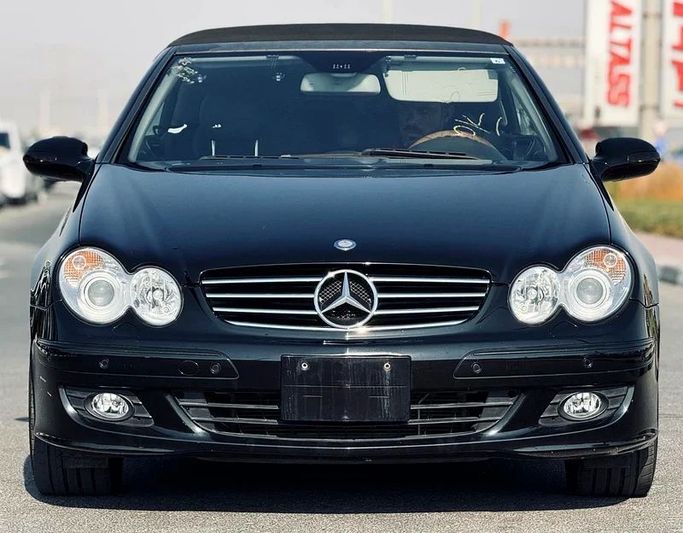 Подержанный Mercedes-Benz CLK-Class 350 II (W209) Рестайлинг, 3.5 л, 2008 в Дубае от Mirza Automobile FZE Черный цвет. Японская | AUTO.AE
