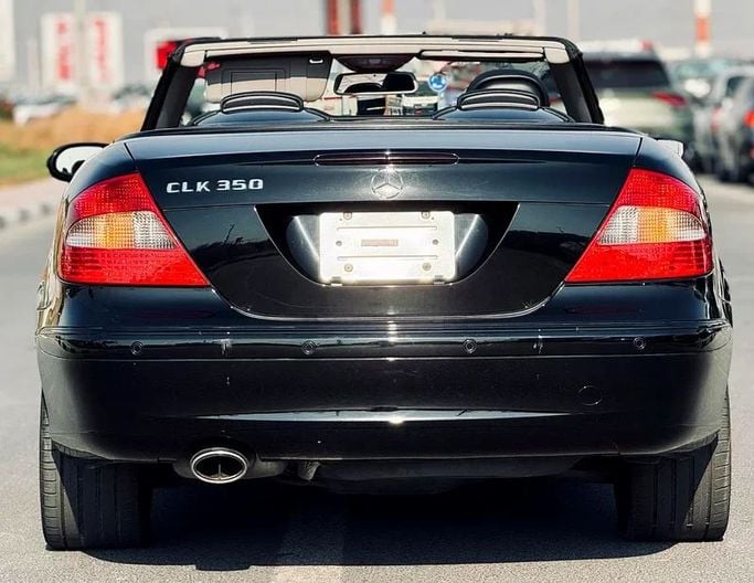 Подержанный Mercedes-Benz CLK-Class 350 II (W209) Рестайлинг, 3.5 л, 2008 в Дубае от Mirza Automobile FZE Черный цвет. Японская | AUTO.AE