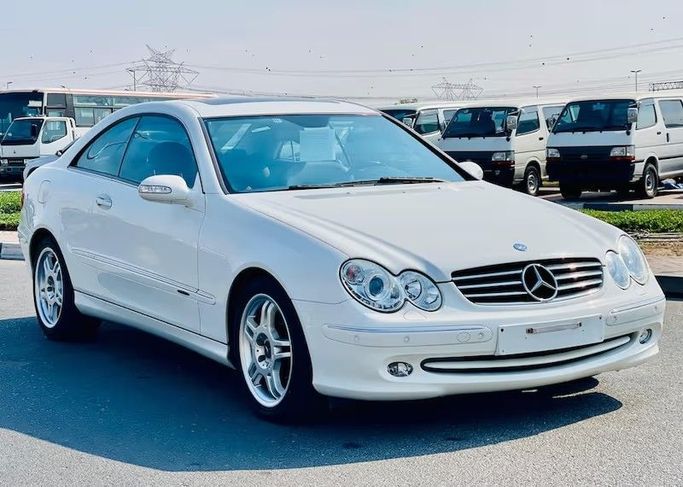 Used Mercedes-Benz CLK-Class 320 I (W208) Facelift, 3.2 l, 2003 in Dubai by Al Abbas Motors, White color. Japanese Specs | AUTO.AE