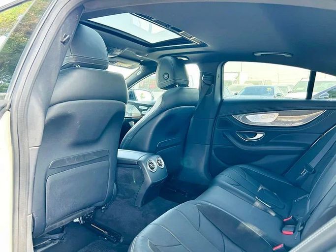 Подержанный Mercedes-Benz CLS AMG 53 AMG III (C257), 3.0 л, 2019 в Дубае от Mirza Automobile FZE Белый цвет. Японская | AUTO.AE