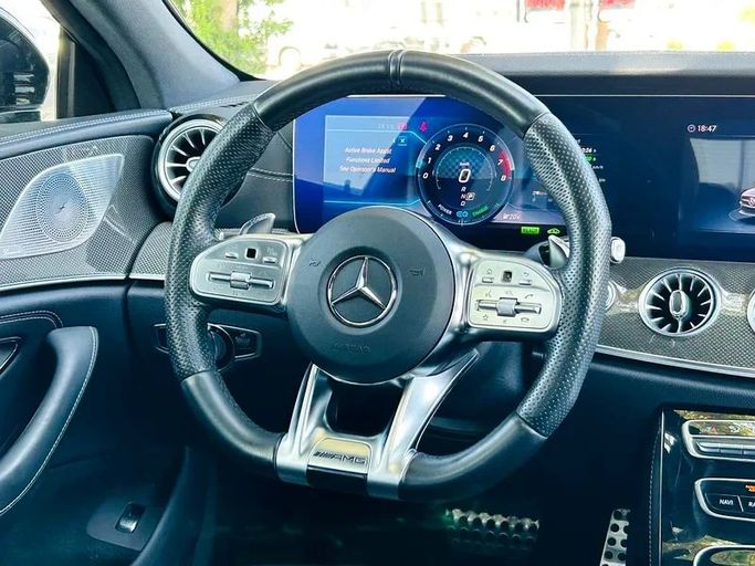 Подержанный Mercedes-Benz CLS AMG 53 AMG III (C257), 3.0 л, 2019 в Дубае от Mirza Automobile FZE Белый цвет. Японская | AUTO.AE
