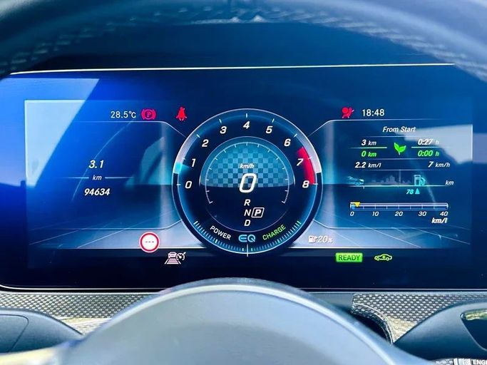 Подержанный Mercedes-Benz CLS AMG 53 AMG III (C257), 3.0 л, 2019 в Дубае от Mirza Automobile FZE Белый цвет. Японская | AUTO.AE