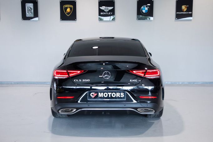 Подержанный Mercedes-Benz CLS 350 III (C257) Рестайлинг, 2.9 л, 2022 в Дубае от C7 Motors Черный цвет. Корейская | AUTO.AE