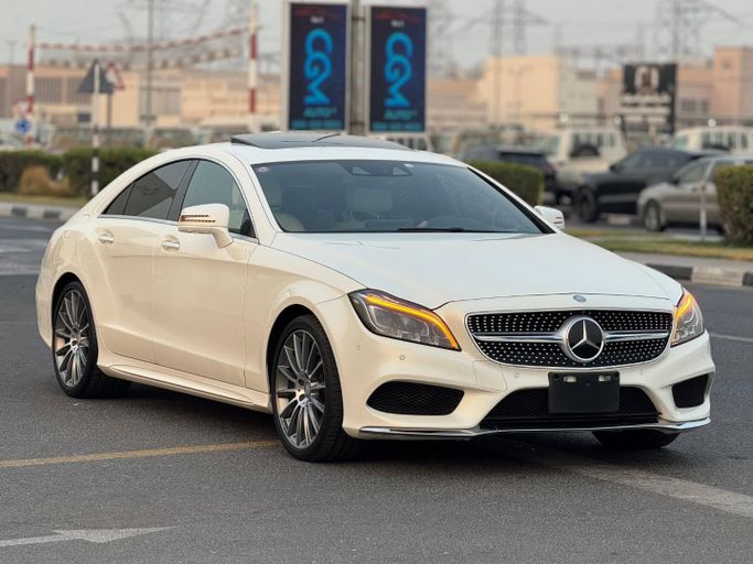 Подержанный Mercedes-Benz CLS 400 II (C218) Рестайлинг, 3.0 л, 2016 в Дубае от Saeed Auto Белый цвет. Японская | AUTO.AE