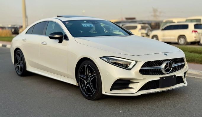 Подержанный Mercedes-Benz CLS 450 III (C257), 3.0 л, 2018 в Дубае от Saeed Auto Белый цвет. Японская | AUTO.AE