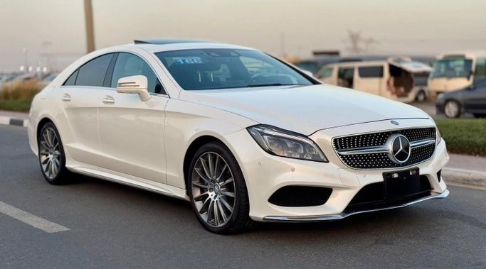 Used Mercedes-Benz CLS 550 II (C218) Facelift, 4.7 l, 2016 in Dubai by Saeed Auto, White color. Japanese Specs | AUTO.AE