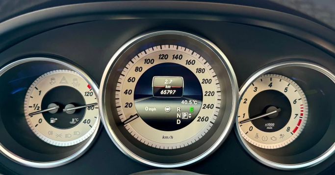 Used Mercedes-Benz CLS 550 II (C218) Facelift, 4.7 l, 2016 in Dubai by Saeed Auto, White color. Japanese Specs | AUTO.AE