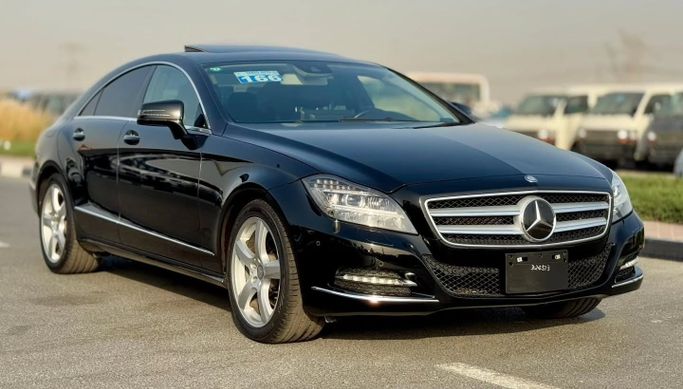 Used Mercedes-Benz CLS 350 II (C218), 3.5 l, 2014 in Dubai by Saeed Auto, Black color. Japanese Specs | AUTO.AE