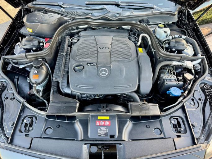 Used Mercedes-Benz CLS 350 II (C218), 3.5 l, 2014 in Dubai by Saeed Auto, Black color. Japanese Specs | AUTO.AE