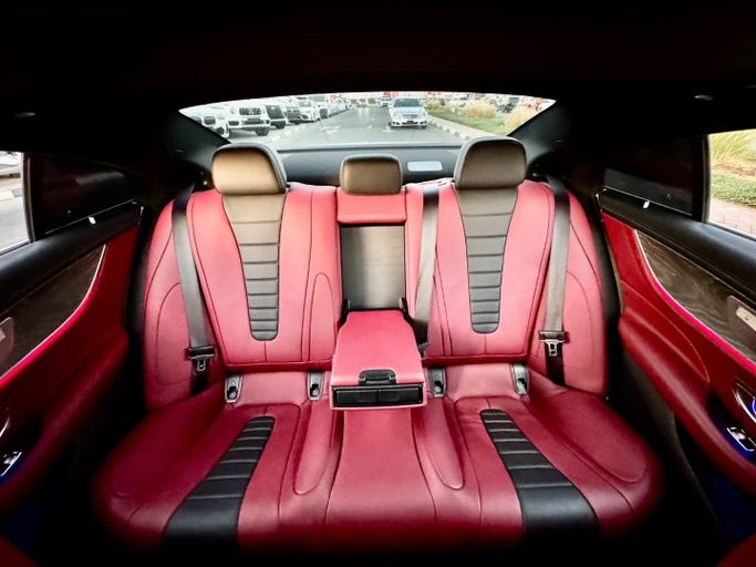 Подержанный Mercedes-Benz CLS 450 III (C257), 3.0 л, 2018 в Дубае от Saeed Auto Белый цвет. Японская | AUTO.AE