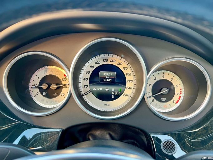 Used Mercedes-Benz CLS 400 II (C218) Facelift, 3.0 l, 2016 in Dubai by Saeed Auto, White color. Japanese Specs | AUTO.AE