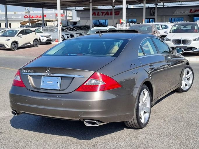 Подержанный Mercedes-Benz CLS 350 I (C219) Рестайлинг, 3.5 л, 2008 в Дубае от Saeed Auto Другой цвет цвет. Японская | AUTO.AE