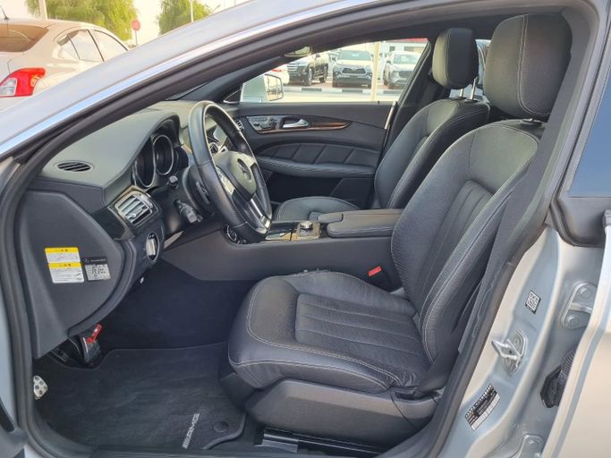 Подержанный Mercedes-Benz CLS 550 II (C218), 4.7 л, 2012 в Дубае от Saeed Auto Серый цвет. Японская | AUTO.AE